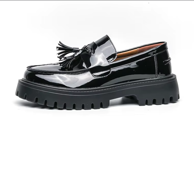 Mocassin Compensé En Cuir Vernis Noir à Gland Pour Homme