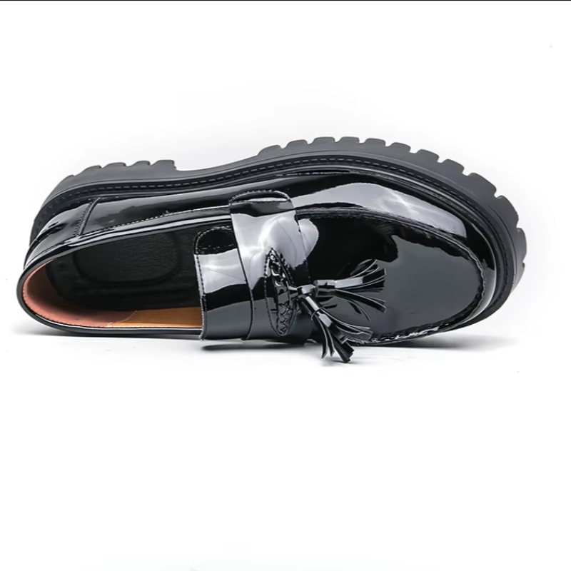 Mocassin Compensé En Cuir Vernis Noir à Gland Pour Homme