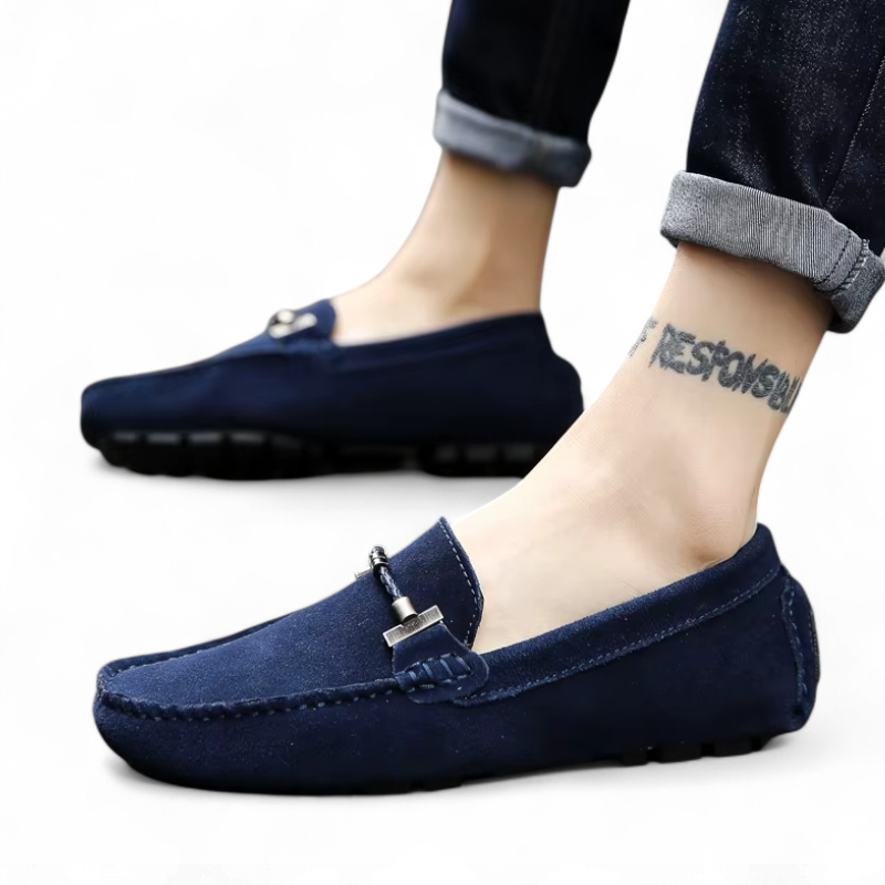 Mocassin En Daim Bleu Marine Avec Chaine Pour Homme