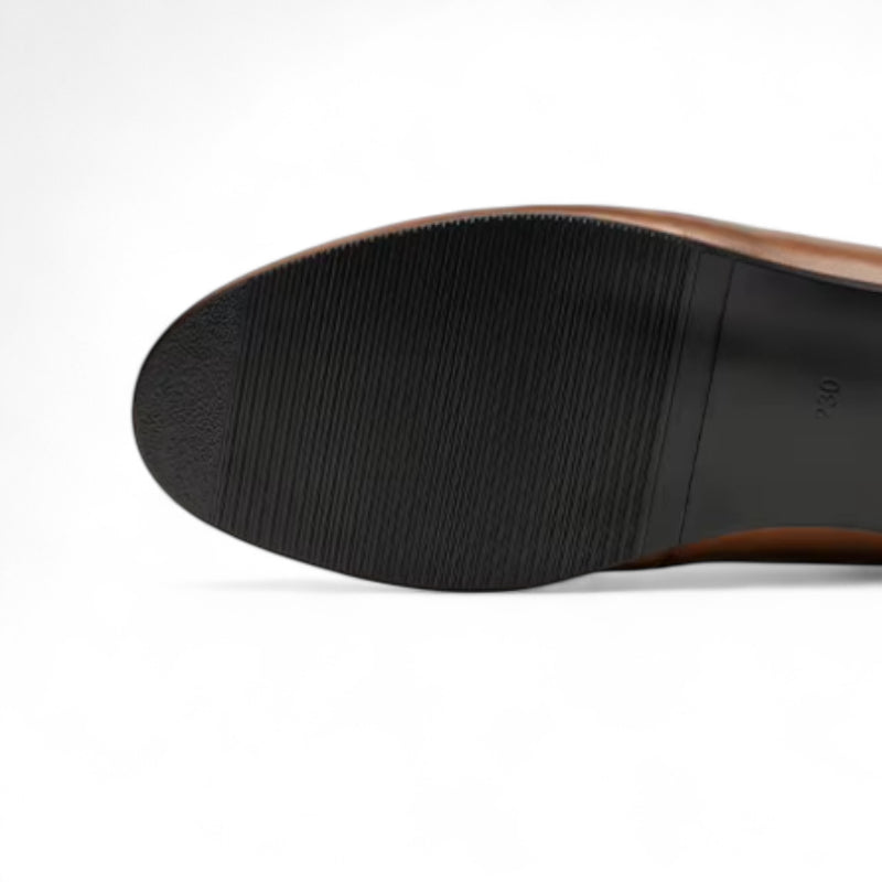 Mocassin Vernis Marron En Cuir Avec Bijoux Femme