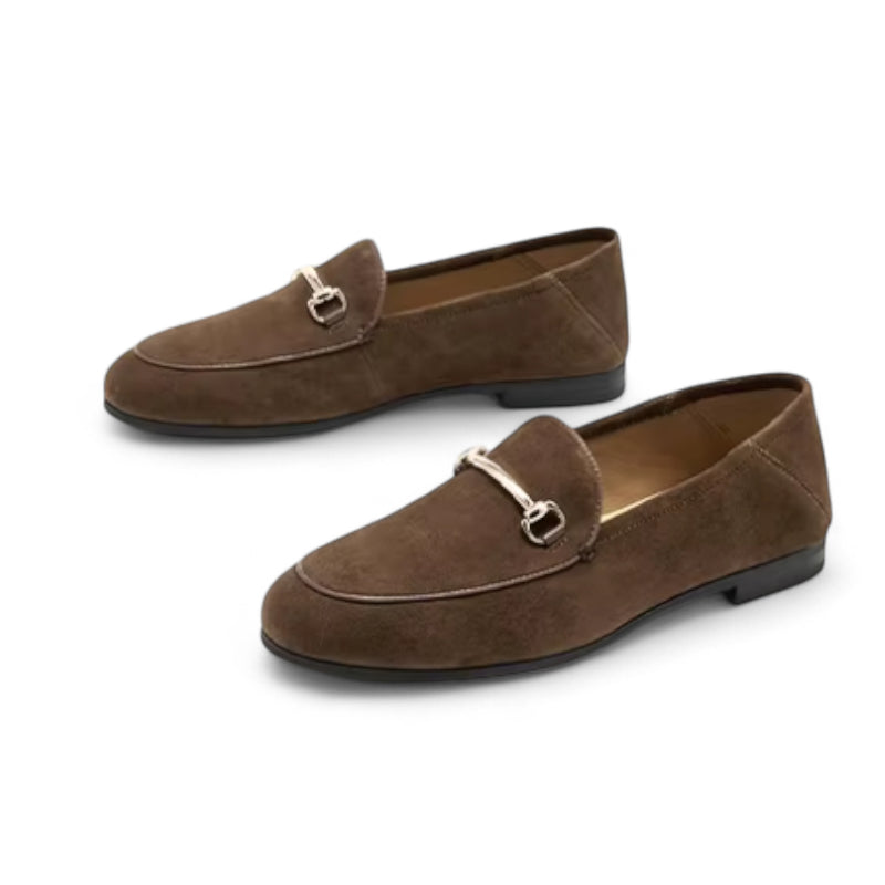 Mocassin En Daim Marron Avec Bijoux Et Talon Femme