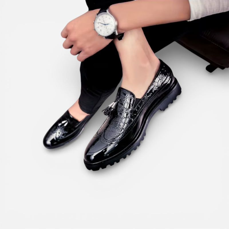 Mocassin En Cuir Noir Vernis à Motifs Compensé Pour Homme