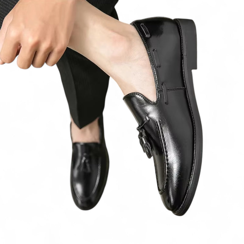 Mocassin Cuir Noir Vernis à Gland Pour Homme