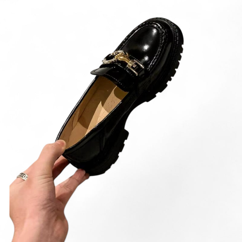Mocassin En Cuir Noir Plateforme Vernis Brillant Chainette Femme