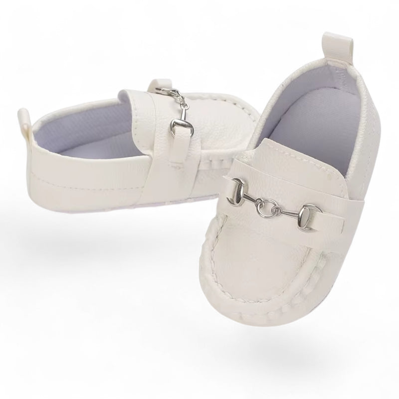 Mocassin En Cuir Blanc Avec Chainette Pour Bébé