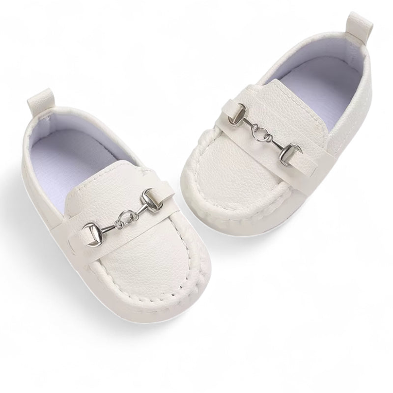 Mocassin En Cuir Blanc Avec Chainette Pour Bébé
