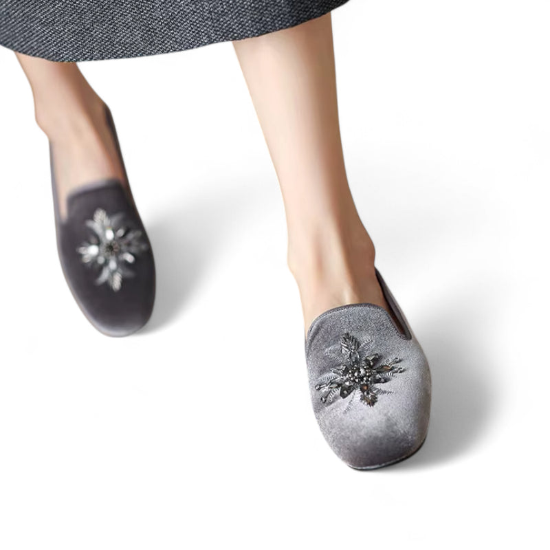 Mocassin Daim Gris Fleurs Argenté Femme