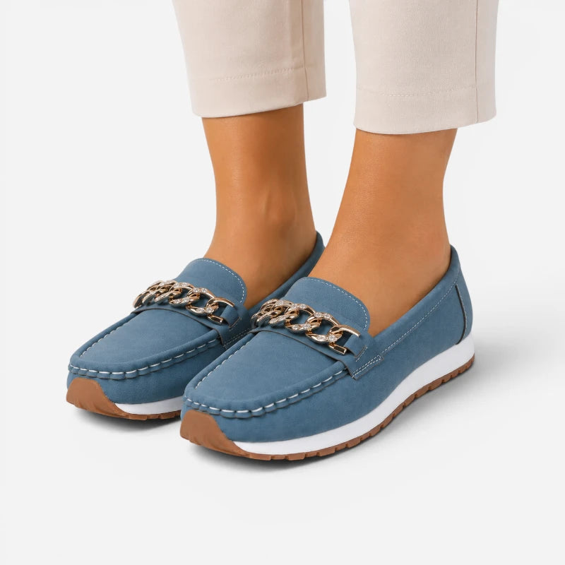 Mocassin Bleu Semelle Compensée À Chaine Dorée