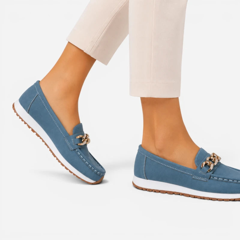 Mocassin Bleu Semelle Compensée À Chaine Dorée