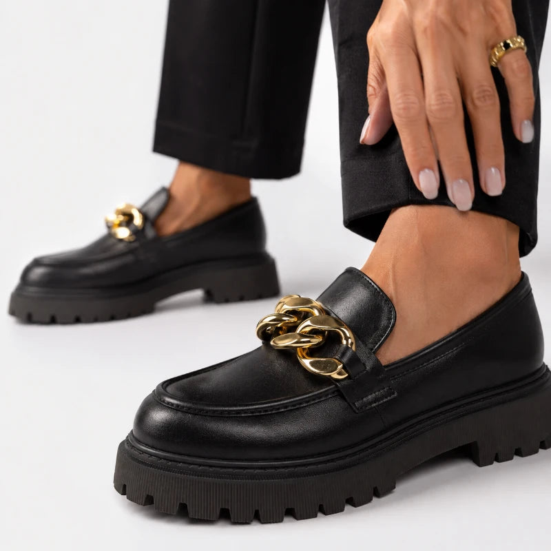 Mocassin Noir Avec Chaine