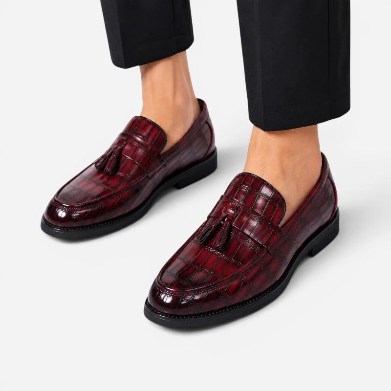 Mocassin Habillé Rouge Bordeaux À Glands Cuir Crocodile Homme