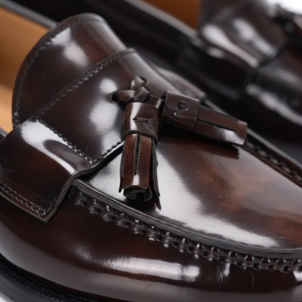 Mocassin En Cuir Vernis Marron Foncé Pour Homme à Gland