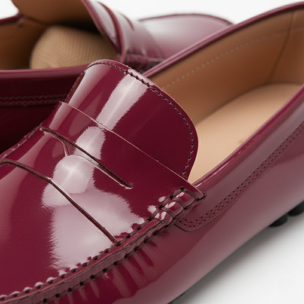 Mocassin En Cuir Bordeaux Vernis Pour Femme