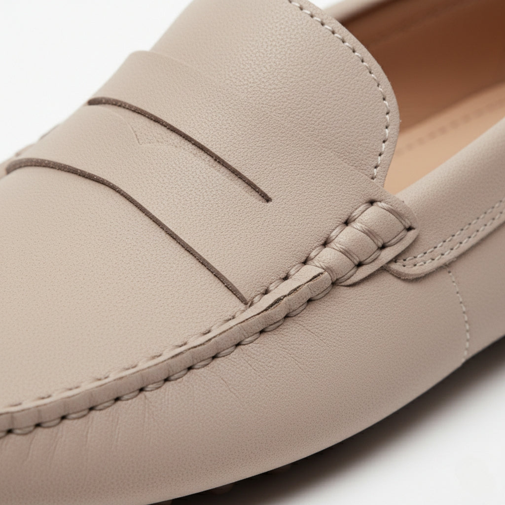 Mocassin En Daim Beige Vintage Pour Femme