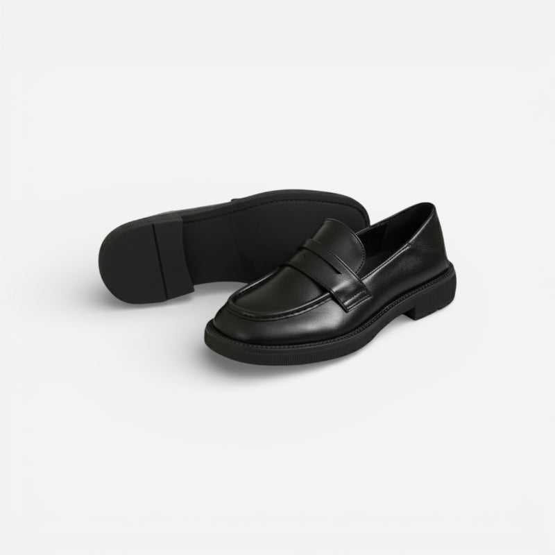 Mocassin En Cuir Vernis Noir Talon Pour Femme