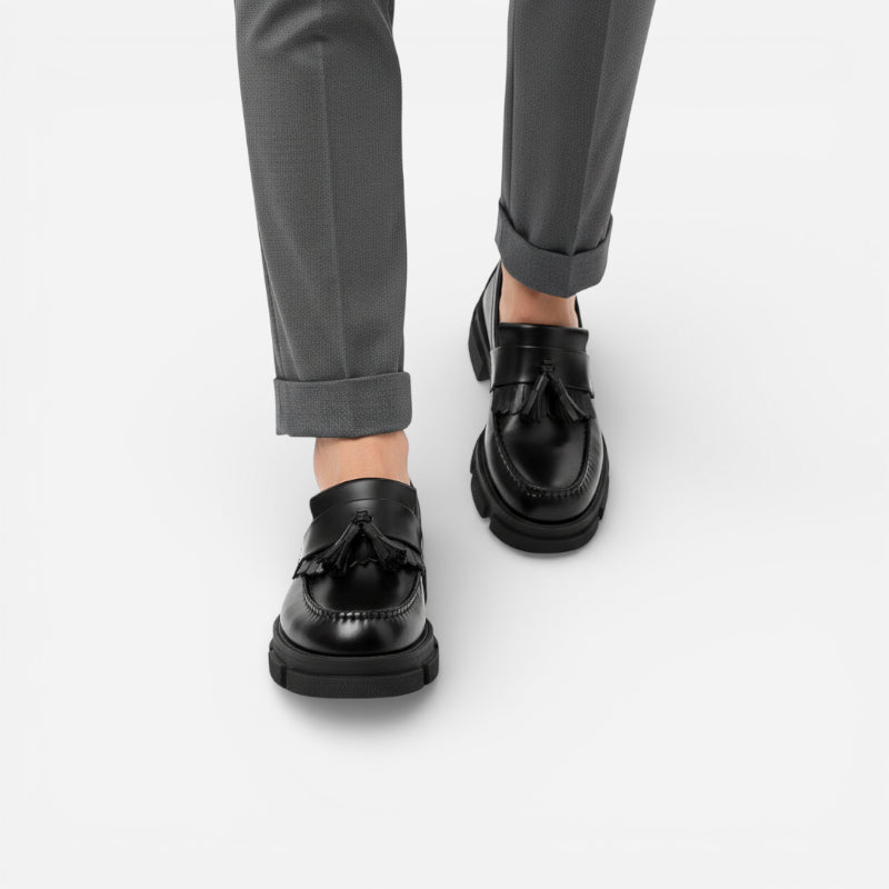 Mocassin Compensé En Cuir Noir à Gland Pour Homme