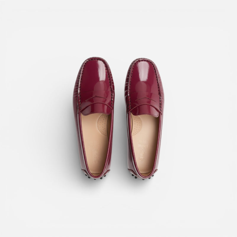 Mocassin En Cuir Bordeaux Vernis Pour Femme