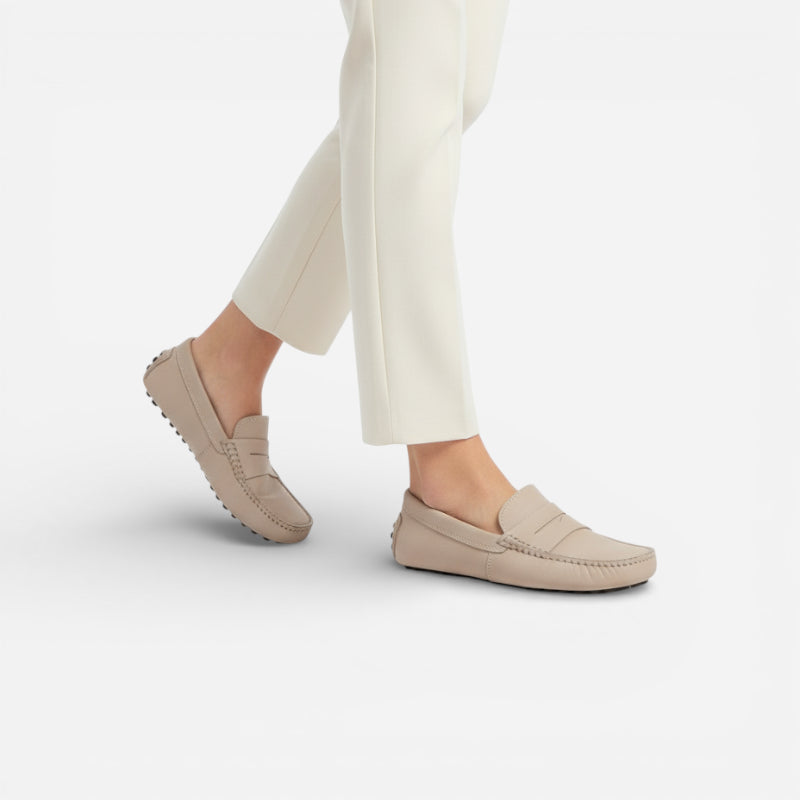 Mocassin En Daim Beige Vintage Pour Femme