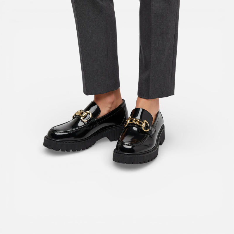 Mocassin En Cuir Noir Plateforme Vernis Brillant Chainette Femme