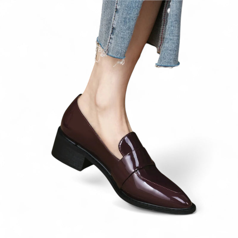 Mocassin En Cuir Bordeaux Vernis Brillant à Talon Femme