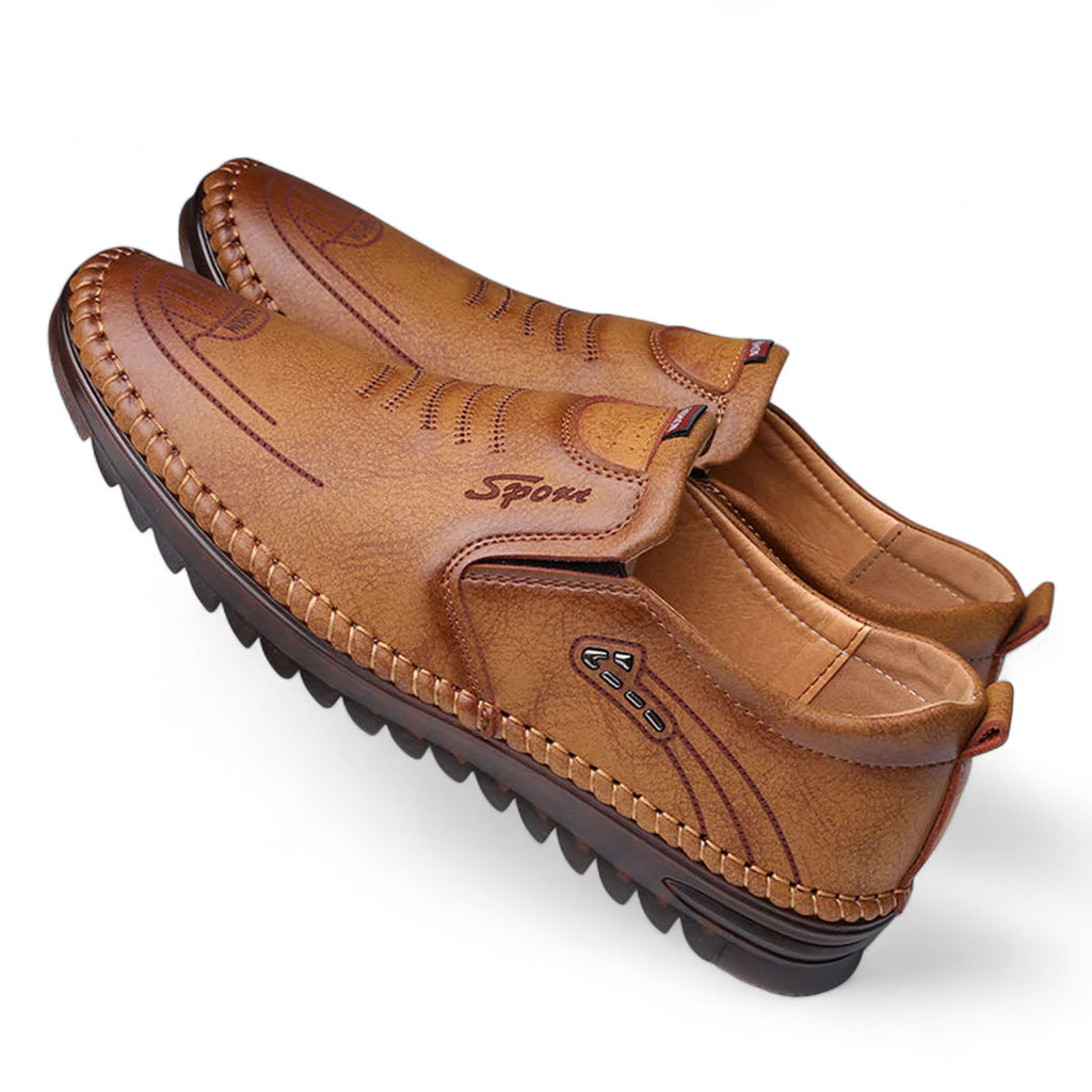 Mocassin En Cuir Marron Pour Homme à Motifs