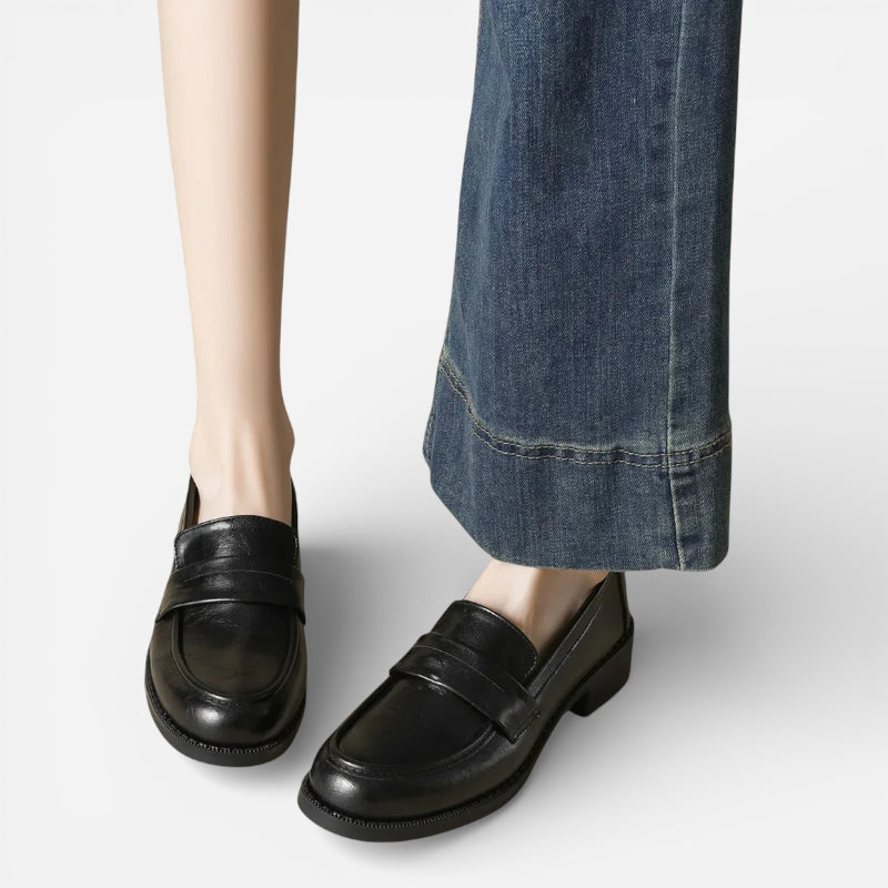 Mocassin En Cuir Vernis Noir à Talon Pour Femme