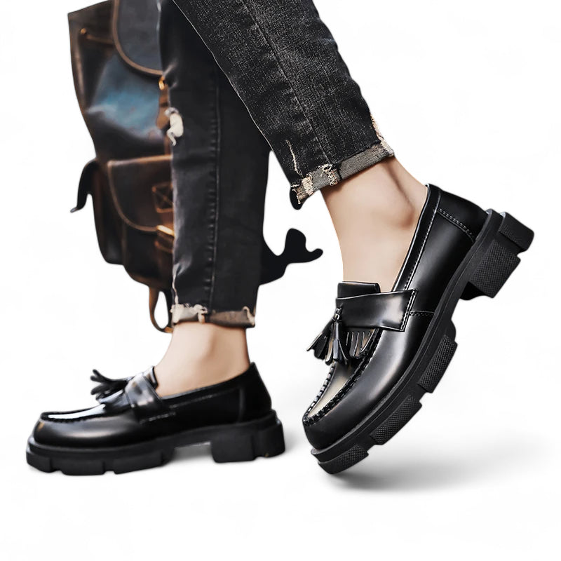 Mocassin Compensé En Cuir Noir à Gland Pour Homme