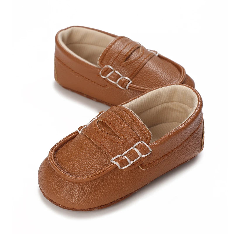 Mocassin En Cuir Marron Vernis Pour Bébé