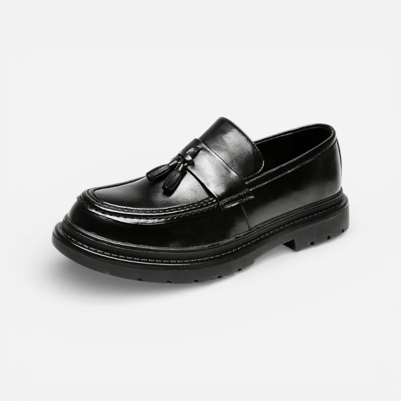 Mocassin En Cuir Vernis Noir à Talon Et Gland Pour Homme