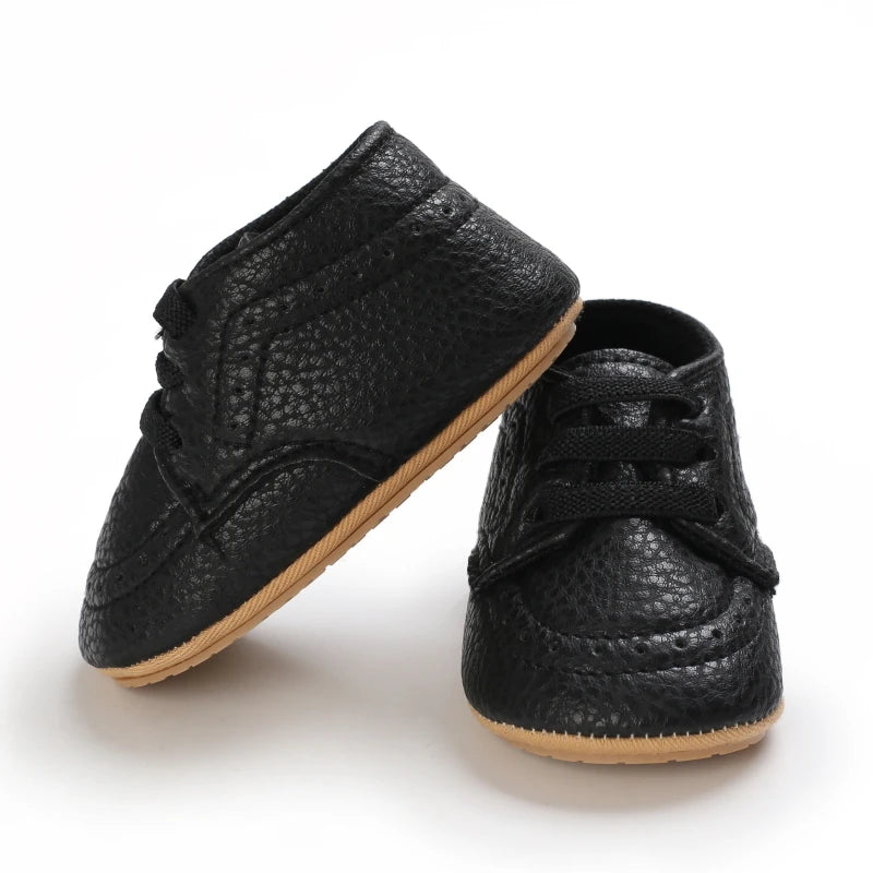 Mocassin Bébé En Cuir Noir à Lacet
