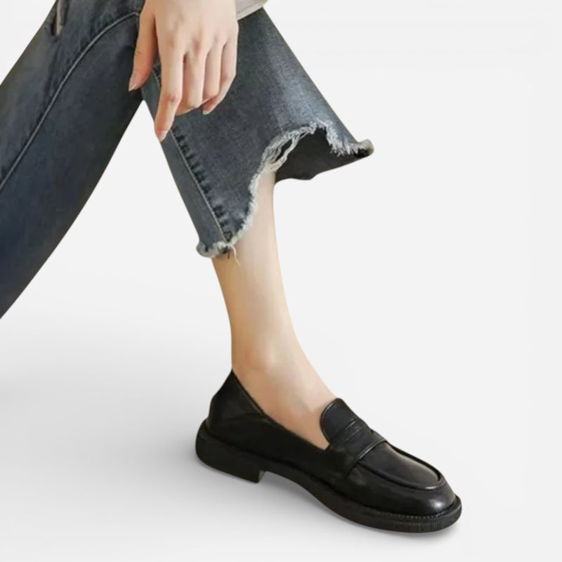 Mocassin En Cuir Vernis Noir Talon Pour Femme