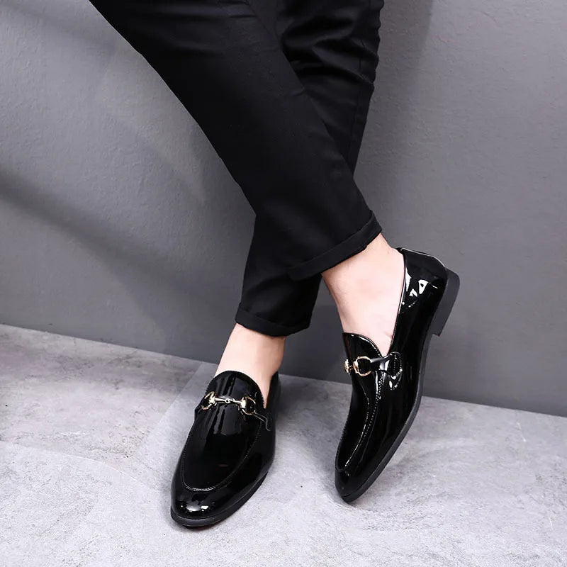 Mocassin En Cuir Noir Vernis Pour Costume De Mariage Homme