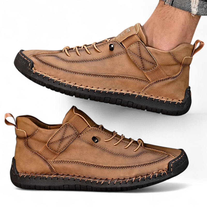 Mocassin En Cuir Marron à Lacets Avec Coutures