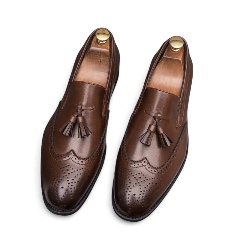 Mocassin En Cuir Vernis à Gland Marron Foncé Talon Homme