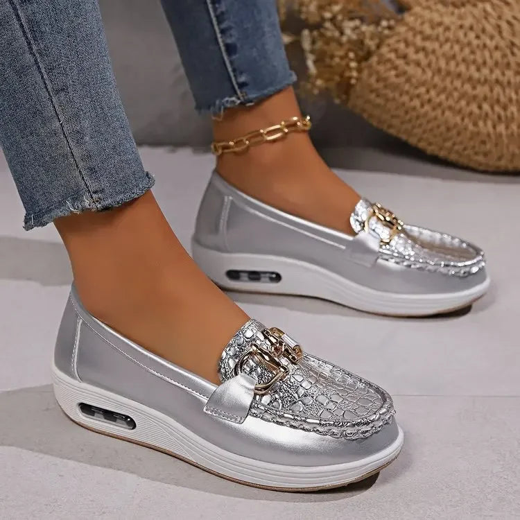 Mocassin Compensé En Cuir Argenté À Bulle Confortable Motif Crocodile Femme