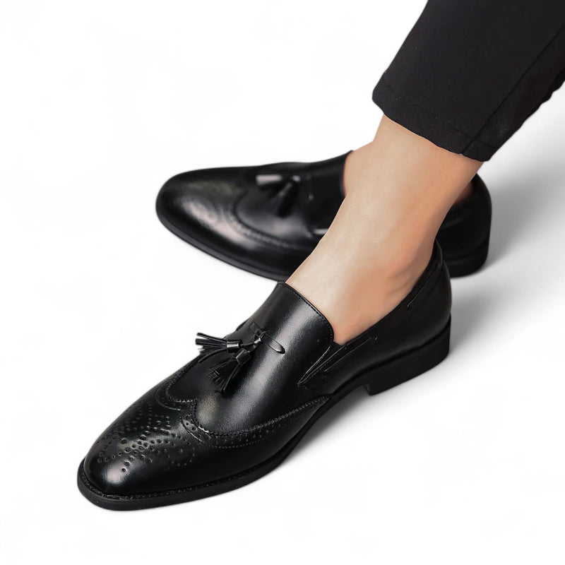 Mocassin En Cuir Vernis à Gland Noir Talon Homme