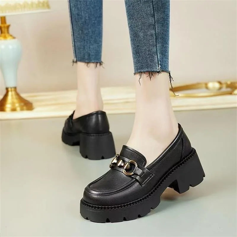 Mocassin Cuir Mat Noir Plateforme Chainette Argentée Femme