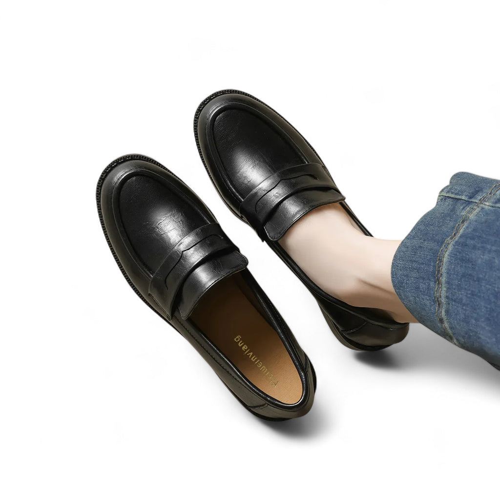 Mocassin En Cuir Vernis Noir à Talon Pour Femme