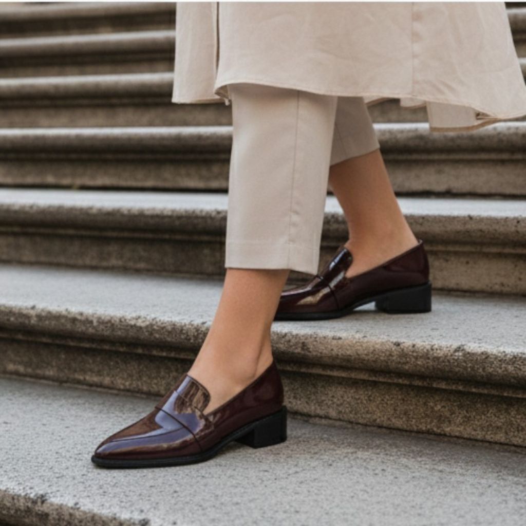 Mocassin En Cuir Bordeaux Vernis Brillant à Talon Femme