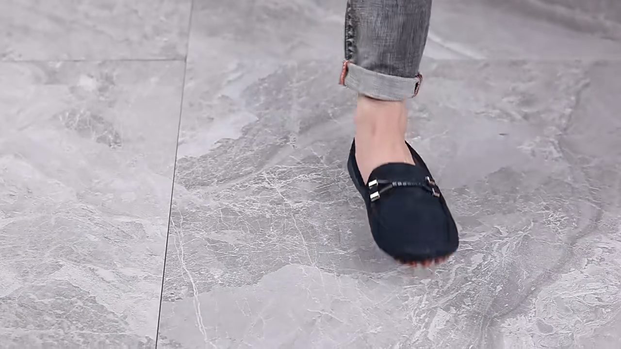 Mocassin Noir Homme Daim Avec Brochure